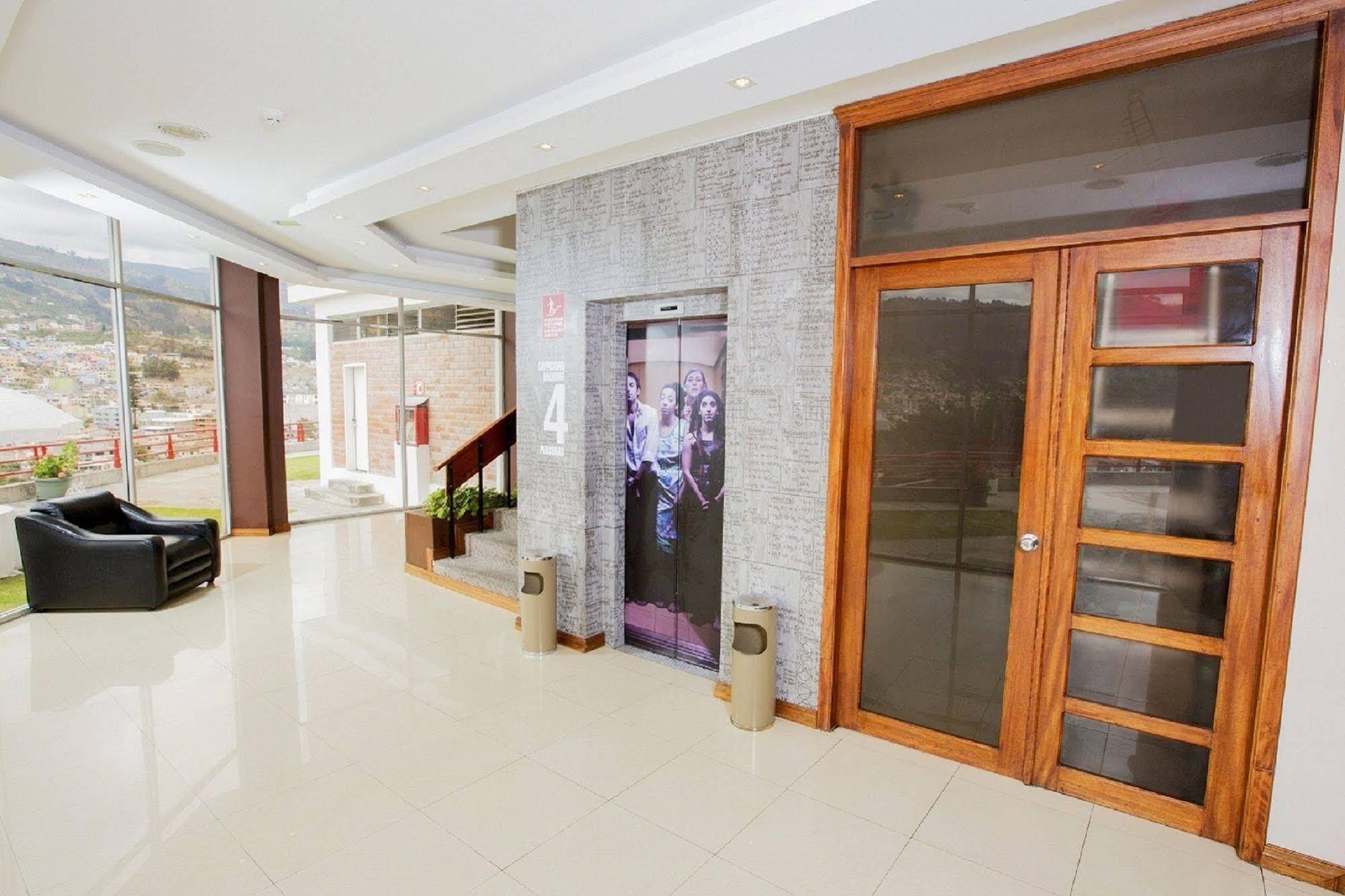 Hotel Ambato Exterior foto